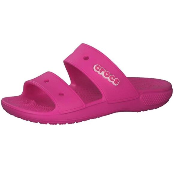 Croc men’s sandals perfect for the beach